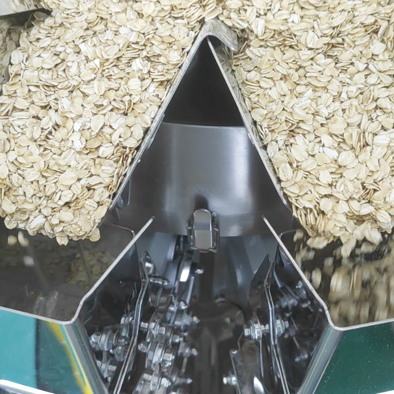 Máquina de embalaje de papas fritas de peso múltiple de azoto de nueces de maní y palomitas de maíz en bolsas de embalaje de máquina