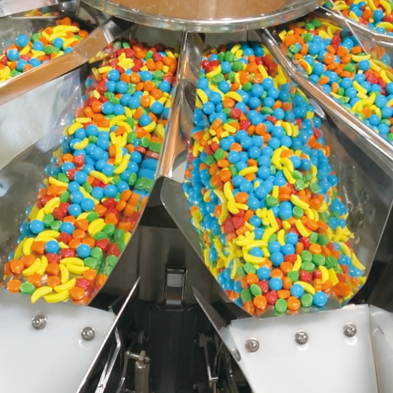 Embalaje automático Caramelo duro Azúcar gomoso Botella redonda Jar de plástico llenando tapa y máquina de embalaje