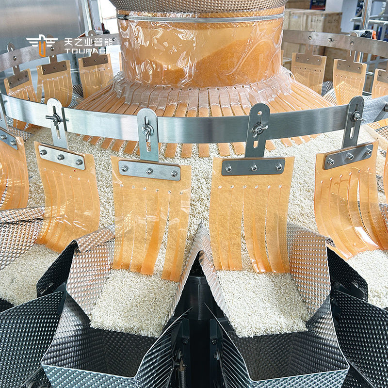 Máquina automática de embalaje de pistachos de palomitas de maíz de palomitas de maíz de cacahuete de tostado de nueces de anacardos de caju Máquina de embalaje de pesas multi-cabeza